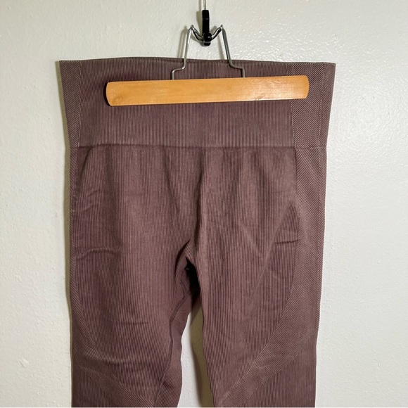 JoyLab High-Rise Ribbed Seamless Leggings Brown Tan - Picture 5 of 10